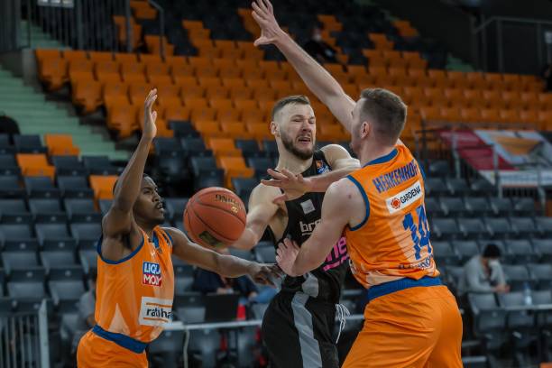 永不言败的 永不言败的